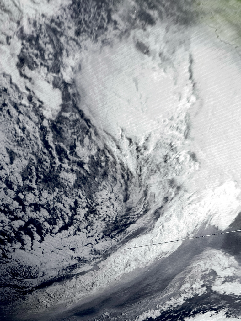 Weather map of the storm affecting the 1979 Fastnet Race